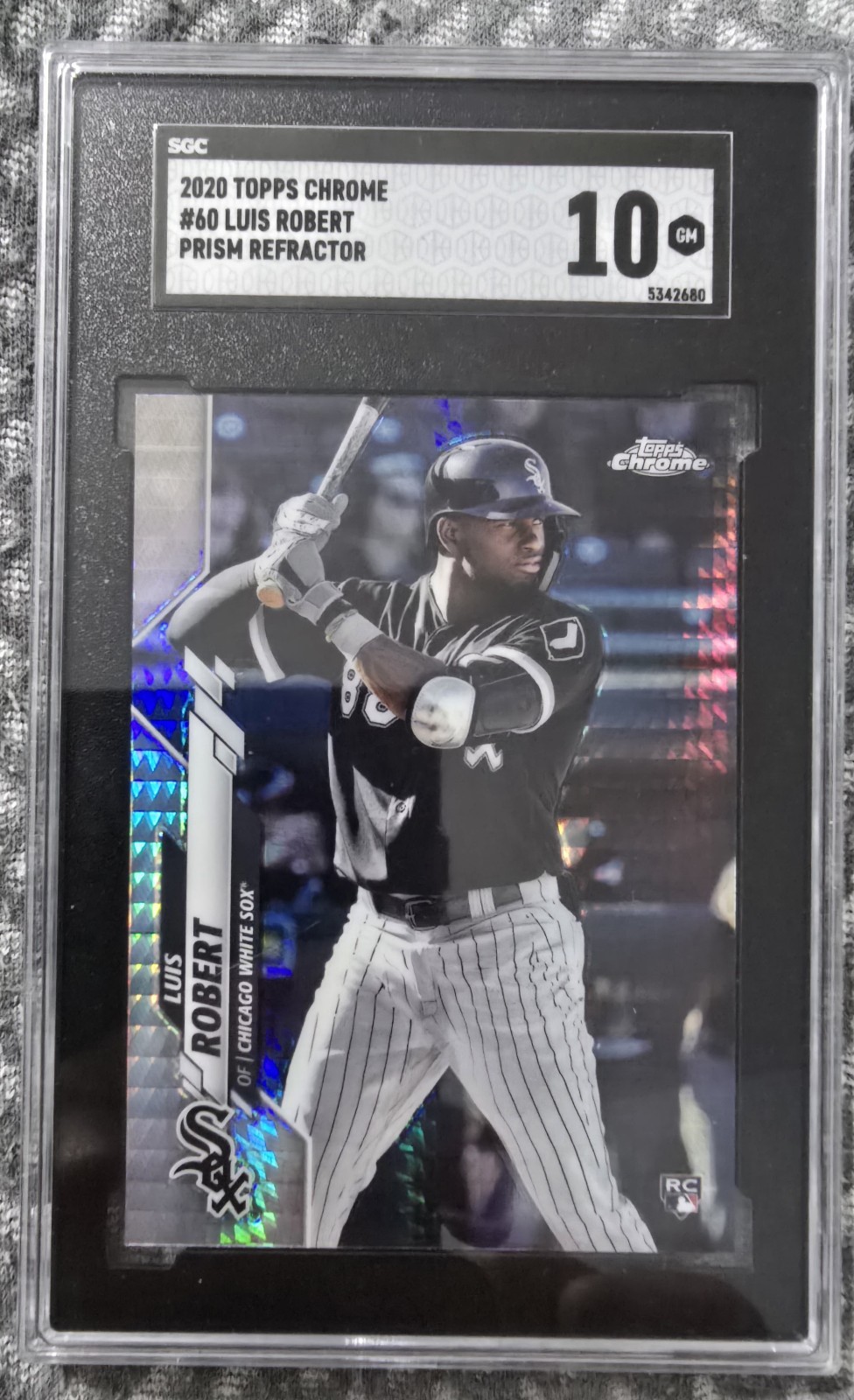 Topps 2020 Chrome Luis Robert #60 Prism Refractor SGC 10