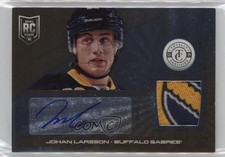 2013-14 Totally Certified Rookie Platinum Gold 1/10 Johan Larsson Patch Auto 3b8