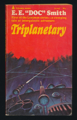 E. E. ''Doc'' Smith / Triplanetary 1st Edition Paperback 1965 Pyramid Books R-1222