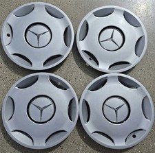 4x Original Mercedes-Benz Radkappen 15 Zoll &ndash; W202 / W124 / W210 15 Zoll