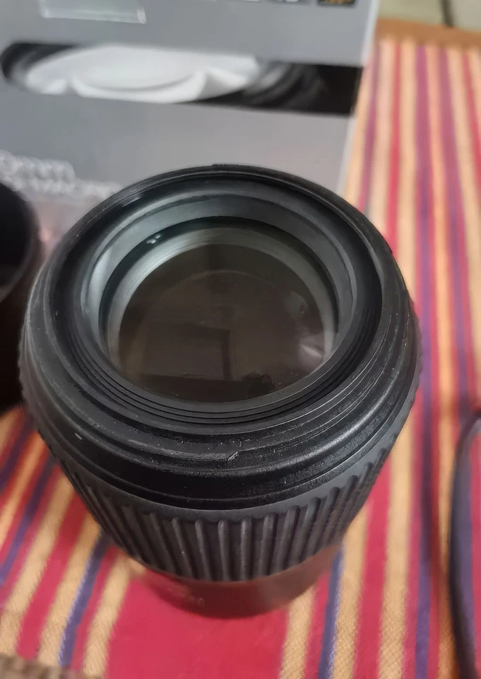 TAMRON SP 90 mm F2.8 Di VC USD Macro 1:1    Canon EOS Mount - Photo 2/4