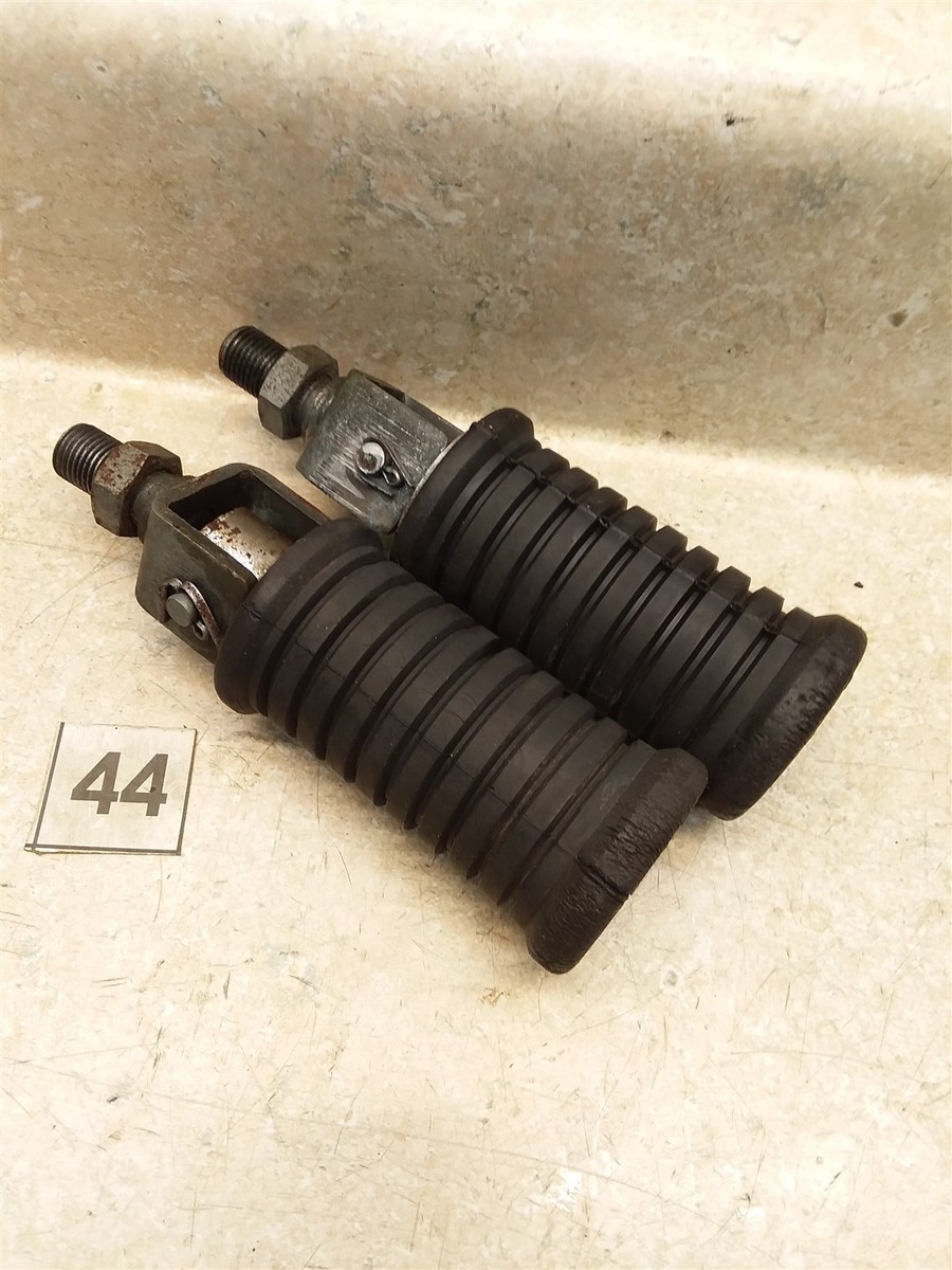 Kawasaki Z1 900 Early Rare NO LOGO Rear Footpegs 1972 1973 #44