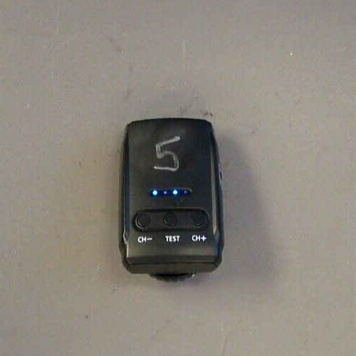 Neewer NW570 Universal Speedlight flash & WT-U transmitter, Guide #38, 16Ch. - Picture 15 of 23