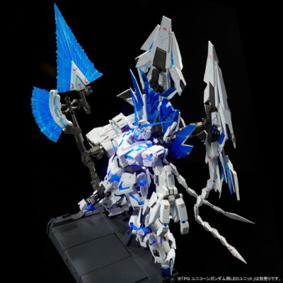 Bandai Unicorn Gundam Perfectibility PG 1/60 Premium Figure Model