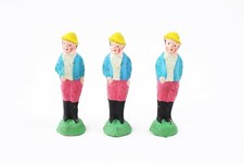 Drei antike Massefiguren Bauern Passanten Menschen