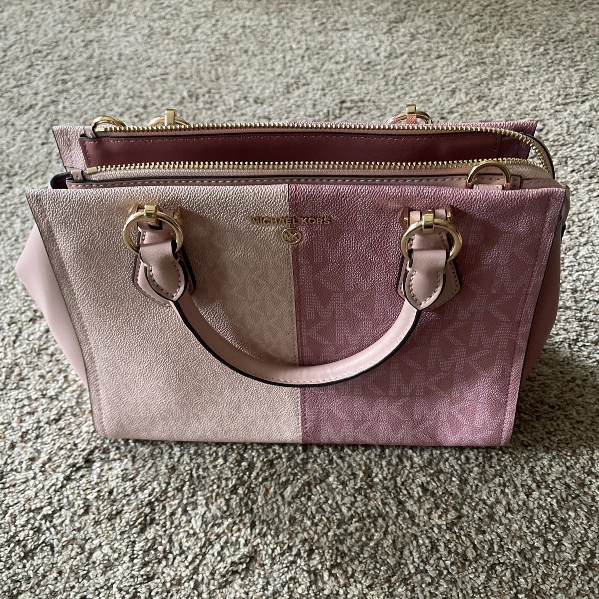Michael kors best sale light pink satchel