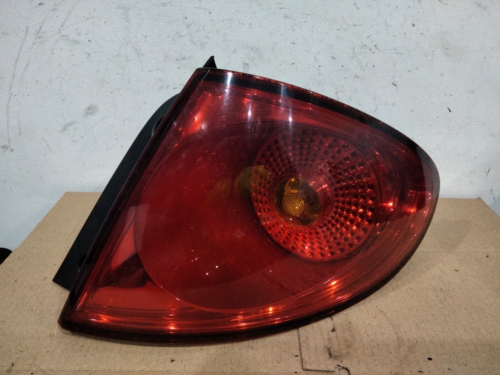 5P5945112A Rear Lamp RH SEAT TOLEDO (5p2) Sport up 2004 8220249 