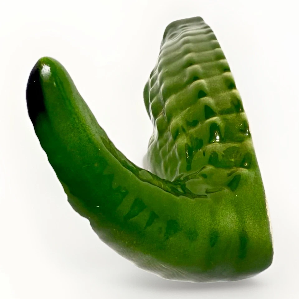 Vintage Freeman McFarlin Ceramic Alligator / Crocodile Wall Hanger Towel Hook  - Image 4 of 4