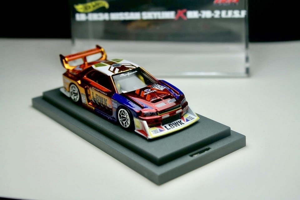 Hot Wheels Nissan GT-R R34 Gundam RX-78 Gold Custom Made With Display ...
