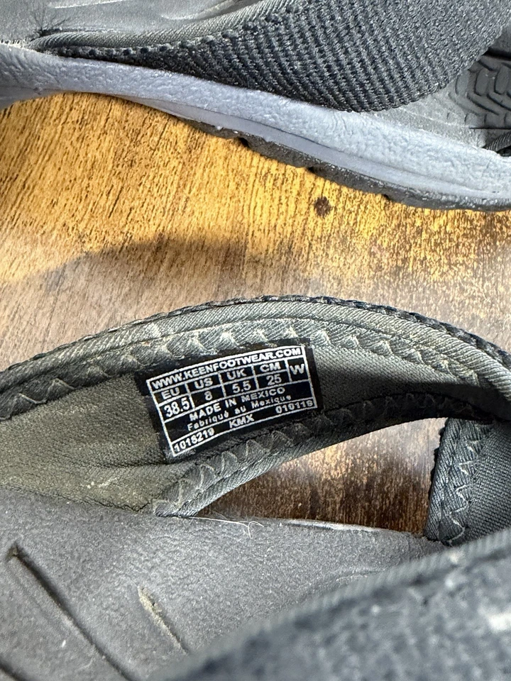 Босоножки Keen Bali TG черные серые паровые без шнуровки женские размер 8 - Изображение 3 из 4