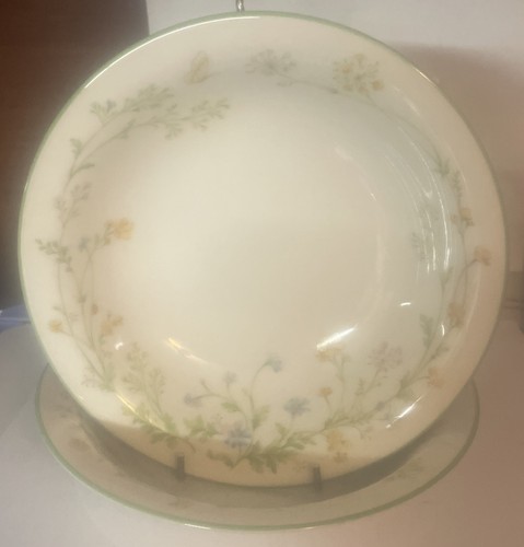 Set Of 2 Noritake Ivory China REVERIE Green Trim Coupe Soup Bowls - EUC
