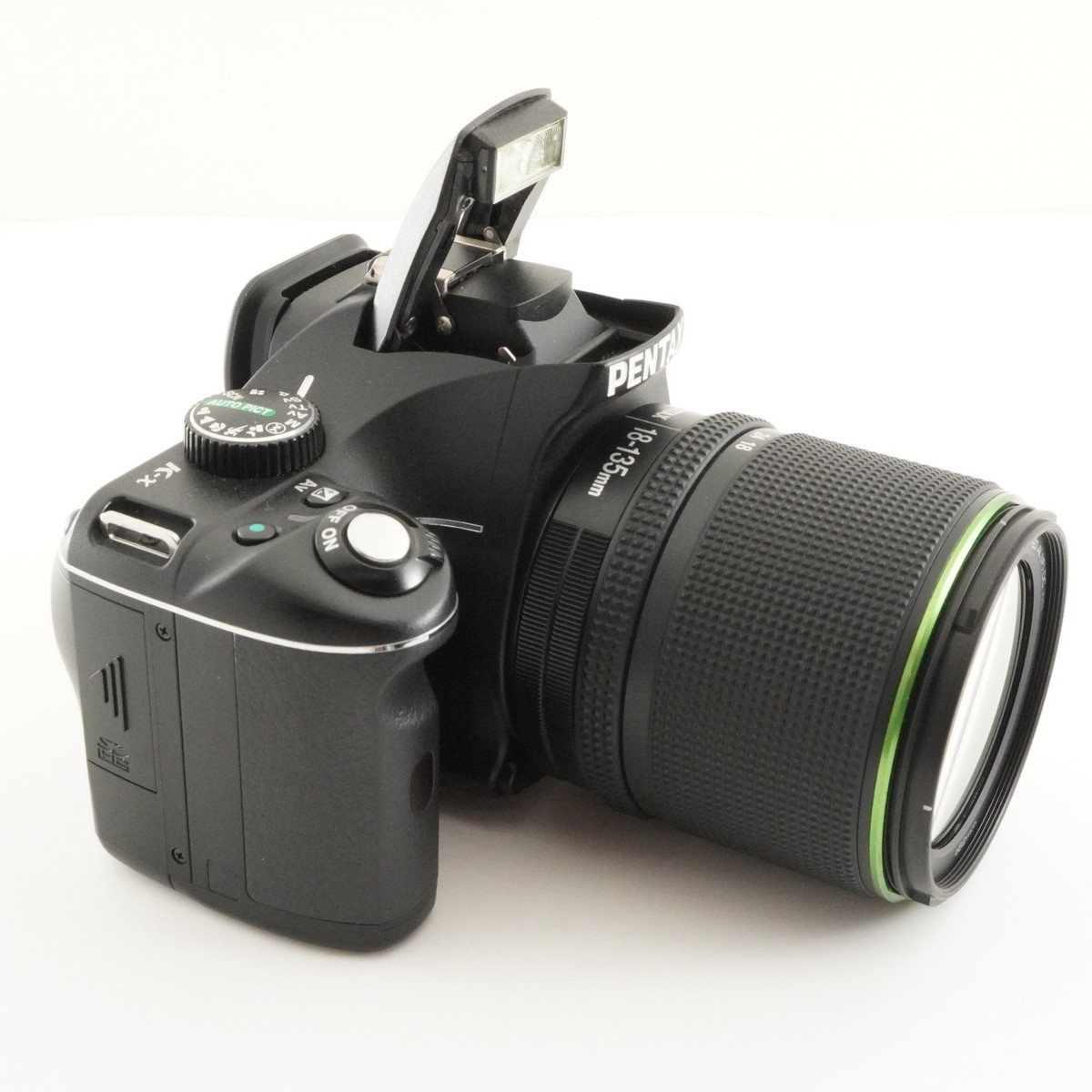 6,956 Shots] PENTAX K-x + smc PENTAX-DA 18-135mm DSLR Camera from