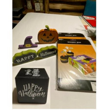 Halloween Decorations Lot of 7 pieces Very Clean