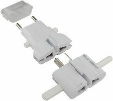 ROAD WARRIOR Universal Travel Plug Adapter