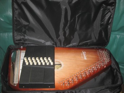 Oscar Schmidt Autoharp 21 Chord OS21C USA Case READY TO PLAY