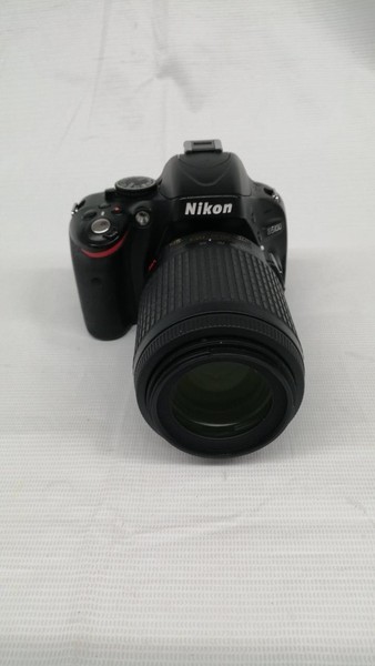 Nikon D5100 DSLR Cámara Objetivo Kit con AF-S NIKKOR 18-55mm de Japón