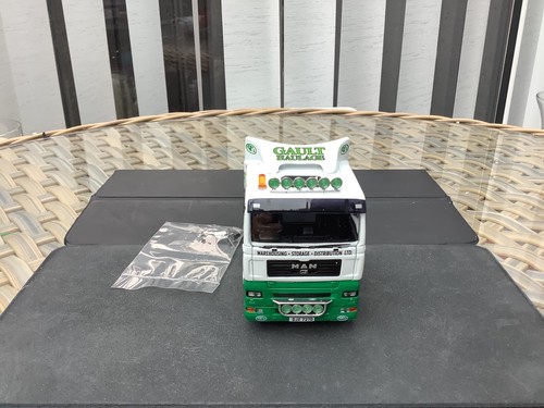 CORGI MODELO 1:50 - TRANSPORTE GAULT M.A.N