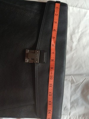 Tumi Portifoli Bag Black  Organizer  Model 68511D  Very Stylish Unisex