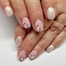 White Flowers Press on Nails Short Square Fake Nails with Designs Glitter False