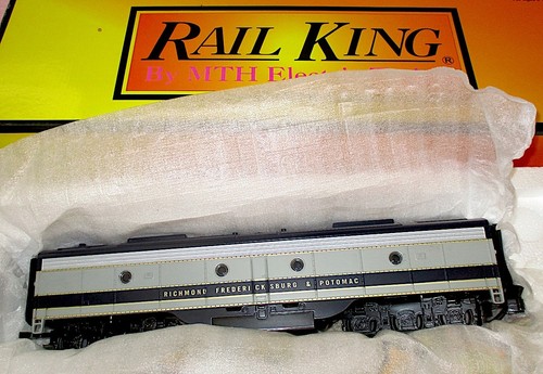 Unidad B MTH 30-2452-3 Richmond Fredericksburg Potomac RF&P E-8 sin alimentación NUEVO | Zustand: New
