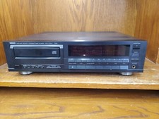 Yamaha CDX-1100U Natural Sound Compact Disc Player 18-bit For Parts Or Repair