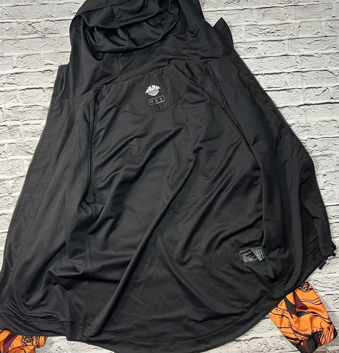 Red Bull Rampage Downhill Black Full Zip Windbreaker MTB Red Bull Rampage Downhill Black Full Zip Windbreaker MTB