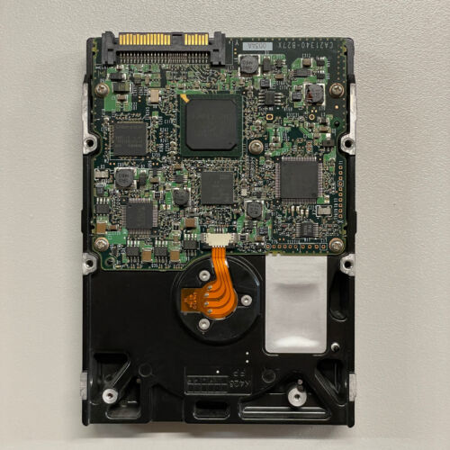 Fujitsu MAX3073RC 73GB 3.5" SAS HDD 3gbps 15K RPM 8MB Cache CA06698-B40300LD - Picture 5 of 5