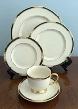 LENOX Hancock Gold 5 Piece PLACE SETTING Dinner Plate Salad Bread Cup Saucer