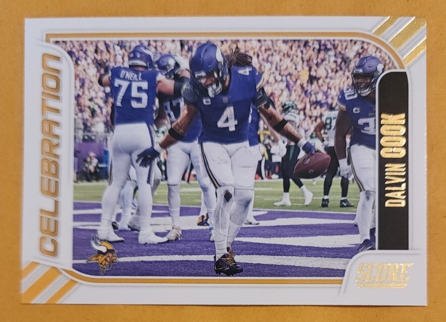 2023 Score - Celebration Gold #3 Dalvin Cook