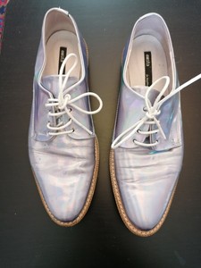 holographic brogues