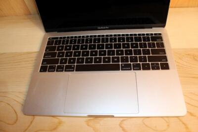 Apple MacBook Pro A1708 2017 Laptop Core i5-7360U @ 2.30 8GB RAM