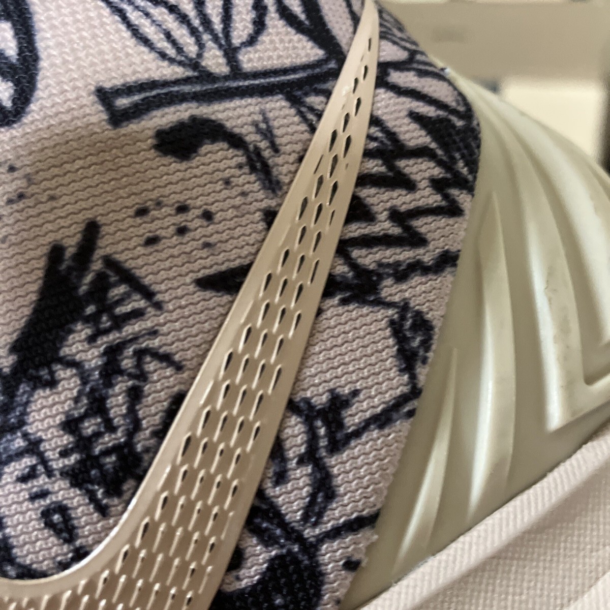Size 8.5 - Nike Kyrie S2 Hybrid Desert Camo | eBay