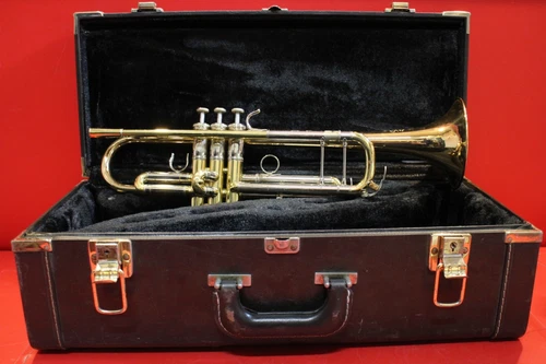 USED Yamaha YTR-8335G Xeno Trumpet YTR 8335 G U2534 250319