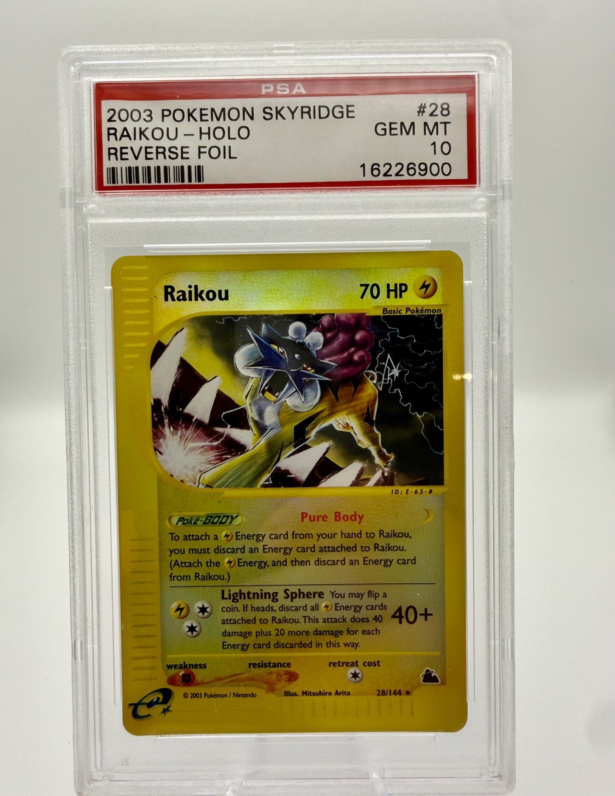 Pokemon Raikou Skyridge Reverse Holo Rare #28 PSA 10 Gem Mint
