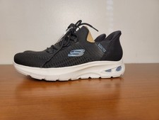 New Black Skechers Women's Hands Free Swift Fit Sneakers Size 9