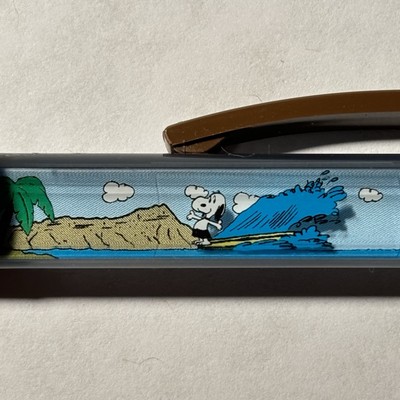 Snoopy's Surf Shop Hawaii Floaty Pen Snoopy Rides Wave to Island