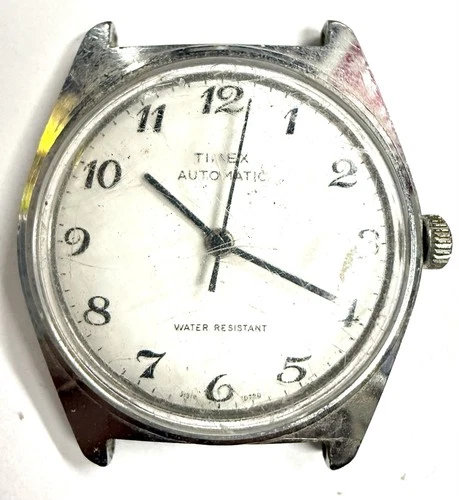 Vintage Men’s Silver Case Timex Automatic Water Resistant Watch 31318 10780