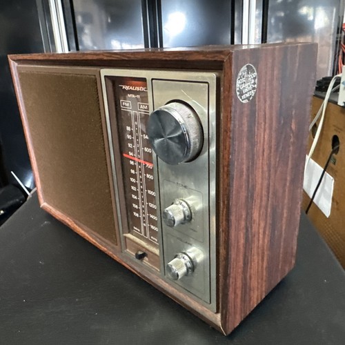 Realistic MTA-11 AM FM Radio Model 12-690 Taiwan Radio Shack Works See Video! - Photo 4 sur 6