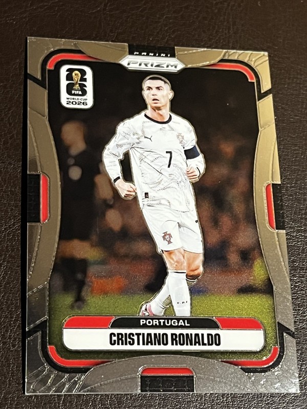 2026 Panini Prizm Cristiano Ronaldo no.367 Portugal LOT POR 2 -20,  Vitinha /25