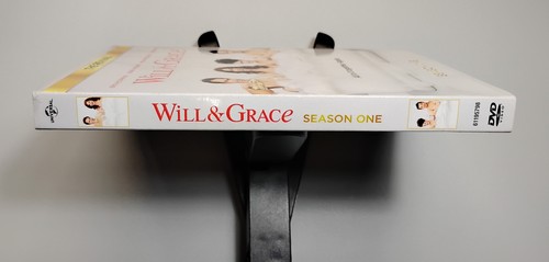 Will & Grace (The Revival): Season One DVD + RARE Slipcover NEW Comedy *READ* - Picture 6 of 9