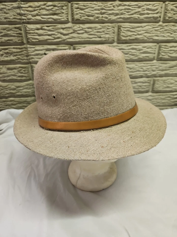 Sombrero de fieltro Stetson vintage banda de cuero y hebilla de metal talla grande Foto 4 de 4