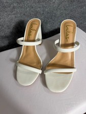 Lulus Women s White Double Strap Block Heel Sandals Size 7