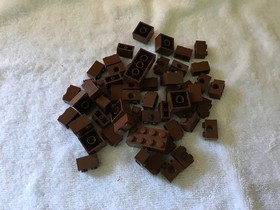 Legos 9lbs Assorted Parts and pieces sort by color / Lego Creator 4107