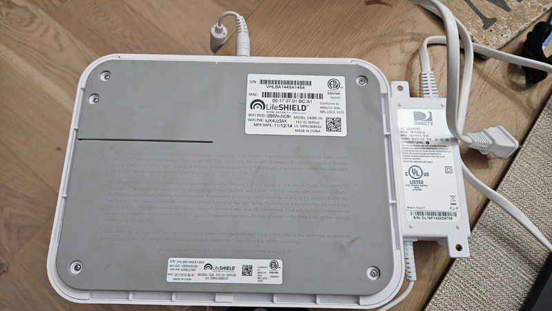 Life Shield model S30R0-26 home security base- used with only power cord