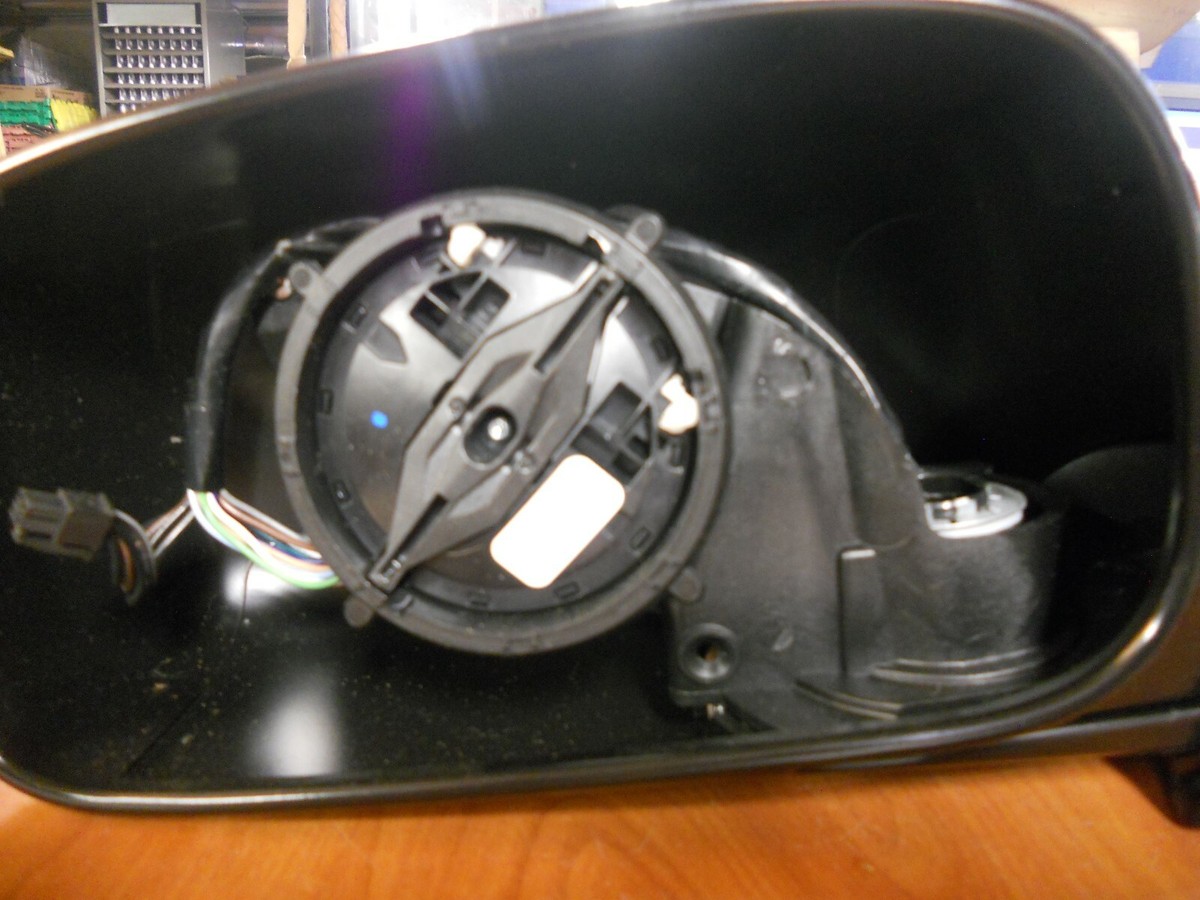 GM Right Side Mirror  