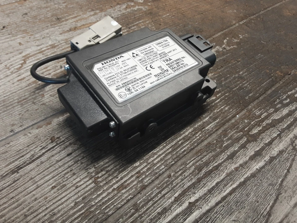 14 Honda CTX1300 CTX 1300 A 2014 altavoz electrónico controlador caja relé  Foto 2 de 4