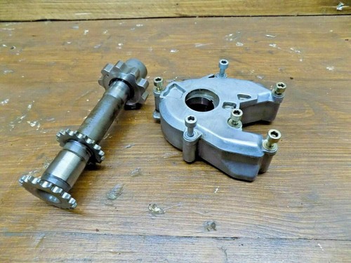 BMW R850R R 850 R ÖLPUMPE UND ANTRIEBSWELLE