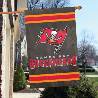 Bandiera Da Casa Tampa Bay Buccaneers Double Face - 71x101 Cm - NFL Ufficiale