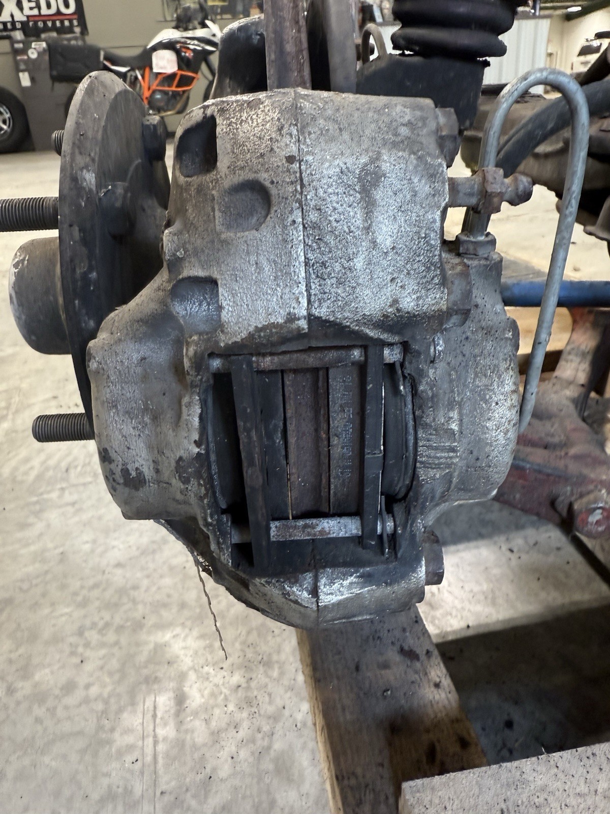 1971 Rolls Royce Silver Shadow Engine, Transmission, Calipers, Accumulators