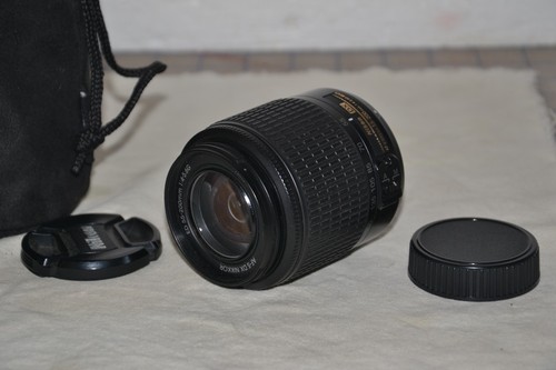 Nikon DX AF-S Nikkor 55-200mm G ED lens for D7500 D3200 D5600 D7200 D90 D80 D300 - Picture 3 of 7